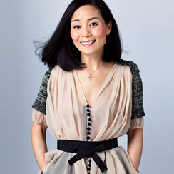 ���� �P��