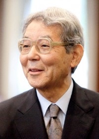 ���� ���v