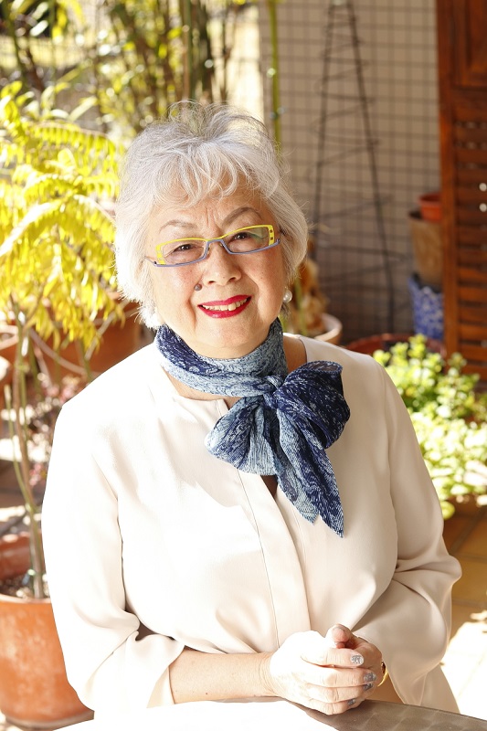 ���ƃA�}���[���q