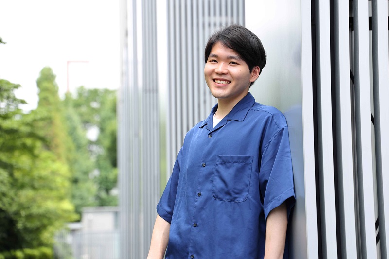 ���� ����